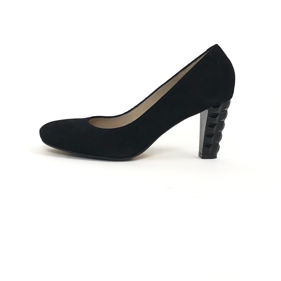 Clearance! Last Call! Made in Italy! "Taryn Rose" Black Suede Pumps Size 7 - Picture 5 of 7